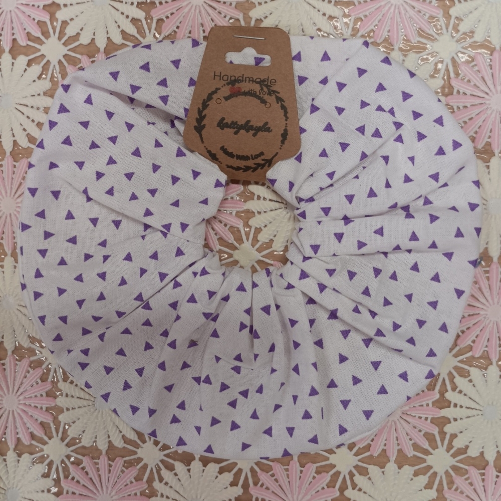 Purple Triangle Pattern XL Scrunchie